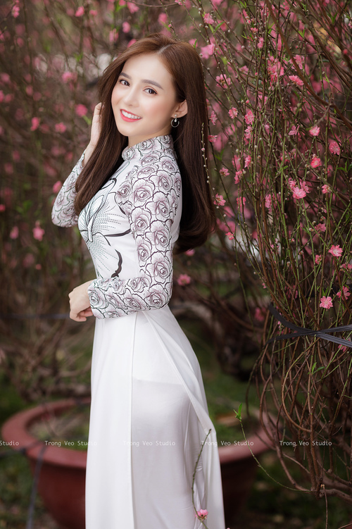 颠覆认知的一夜！贝林厄姆用满分答卷，为新时代写下序章